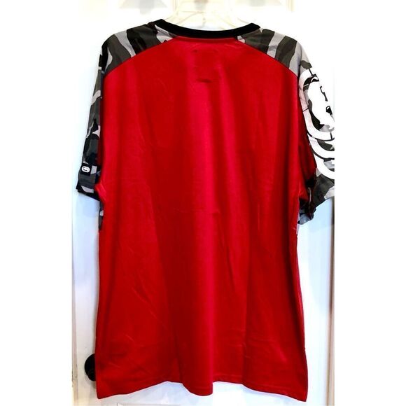 ECKO UNLTD - M Sz XL - NWT Ecko Red Short Sleeve Tee/Black & Gray Camo Detail - Picture 11 of 13